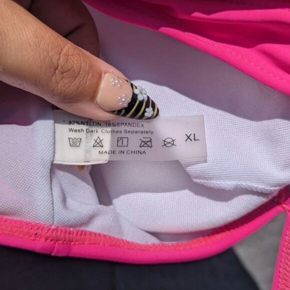 Hot pink sexy modest zipper back supportive bikini top swimsuit vacation XL - Picture 2 of 3